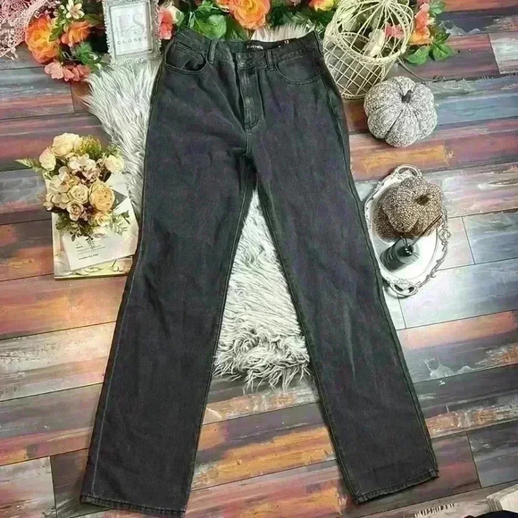 Fashion Nova Black Tall Get It Straight Slouch Fit Jeans, 13 - Picture 5 of 9